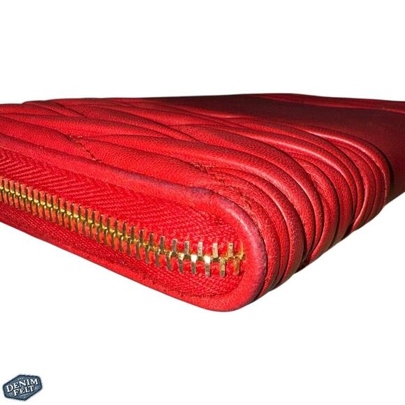 Miu Miu Matelassé Red/Gold Leather Zip-Around Long Wallet ❤️ Luxurious Texture - Picture 8 of 16